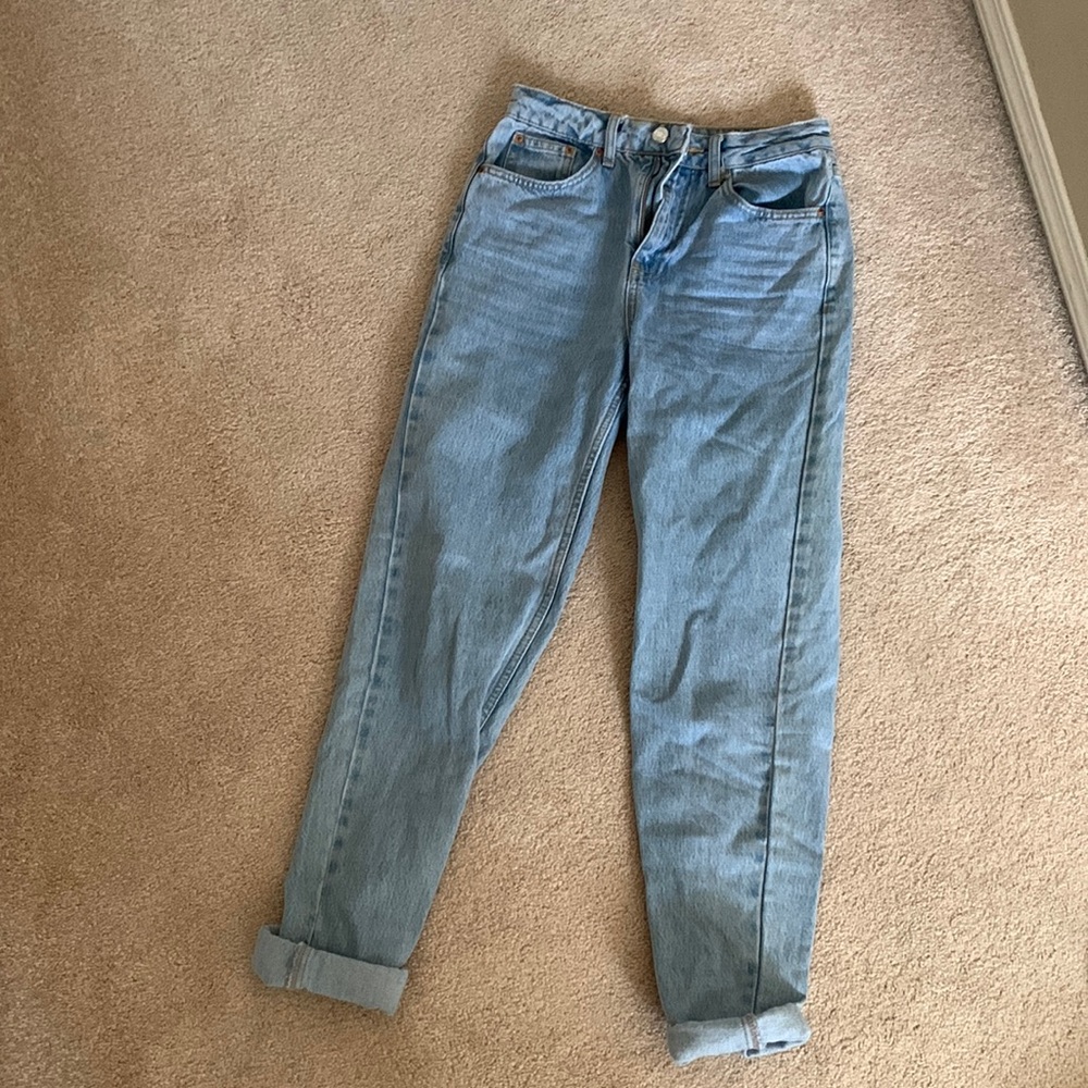 Light wash Topshop Mom jeans